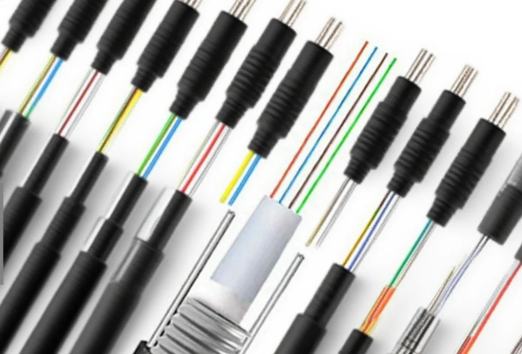 Câble LAN réseau gainé 24AWG longue durée, structure à paires torsadées 4P, type de fil STP / UTP