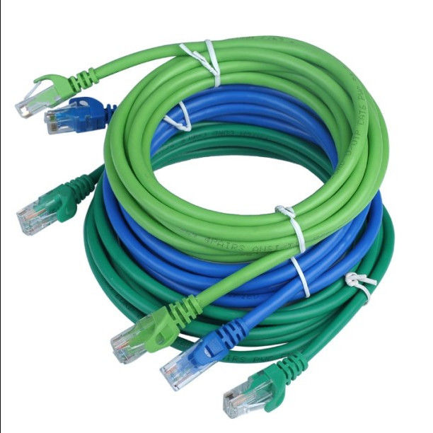 Utilisation UTP d'ordinateur puisque la corde de correction de CCA Cat6 sont conformes à Rohs