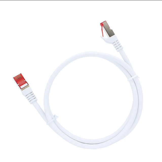 Corde de correction adaptée aux besoins du client de 26AWG 24AWG Rj45 Cat7, câble de réseau du chat 7