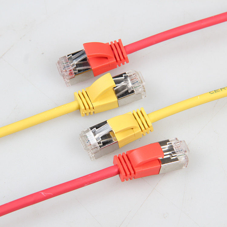 la correction de câble de réseau Ethernet de 10m 34AWG attachent le chat 6 d'UTP