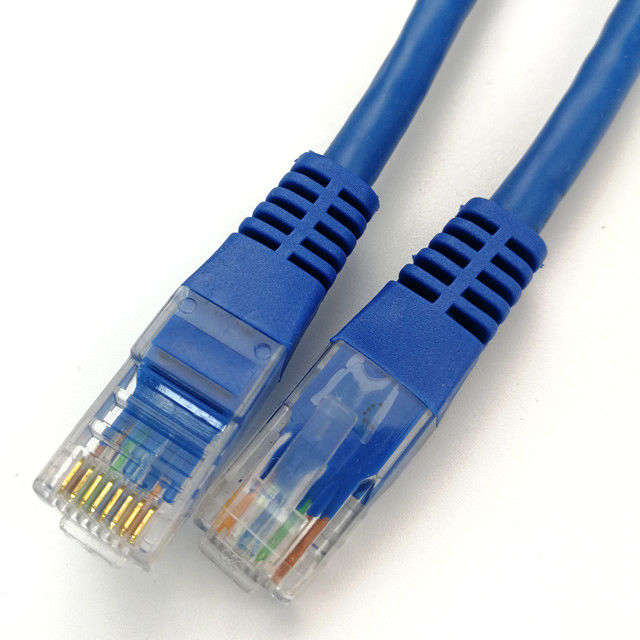 UTP Cat5e Rj45 au jaune de câble de corde de correction d'Ethernet du réseau RJ45